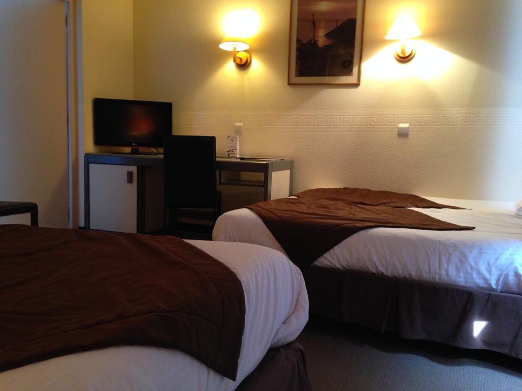 Hotel Continental Vierzon Kültér fotó