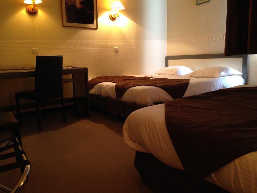 Hotel Continental Vierzon Kültér fotó